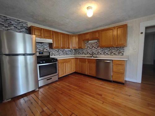 3-16 Kilby St, Woburn, MA, 01801-2910 | Card Image