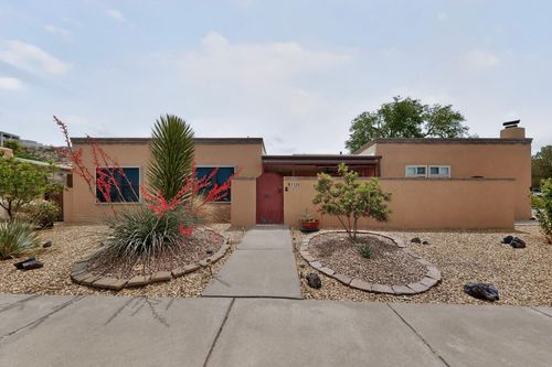 1126 Lawrence Drive Ne, Albuquerque, NM, 87123 | Card Image