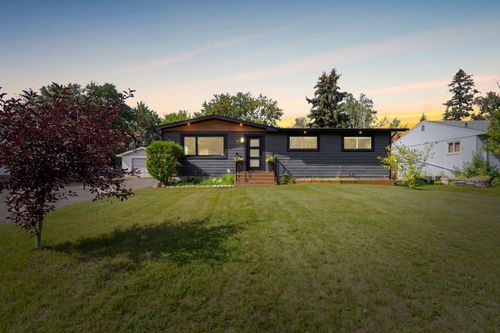 28 Alberta Drive, Fort Mcmurray, AB, T9H1P5 | Card Image