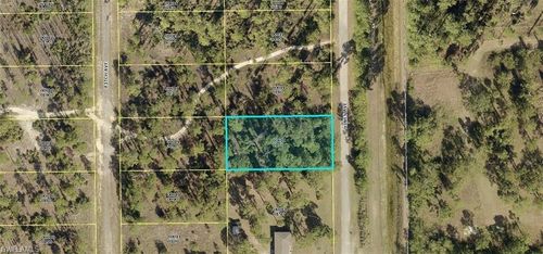 9 Hines Ave, LEHIGH ACRES, FL, 33936-2201 | Card Image