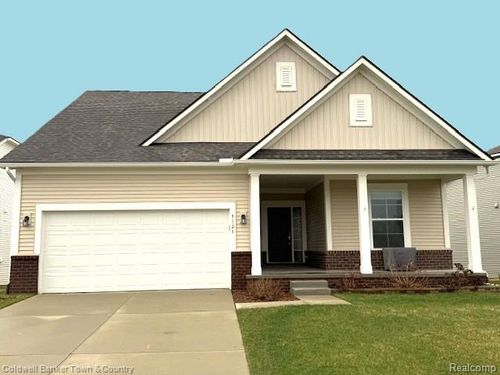 8126 Carston Ln, Brighton, MI, 48116-6822 | Card Image