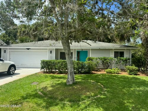 19 Banner Ln, Palm Coast, FL, 32137-8845 | Card Image
