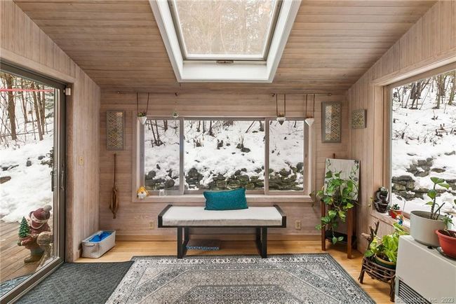 48 Dry Bridge Rd, House other with 5 bedrooms, 4 bathrooms and 5 parking in Canton CT | Image 13