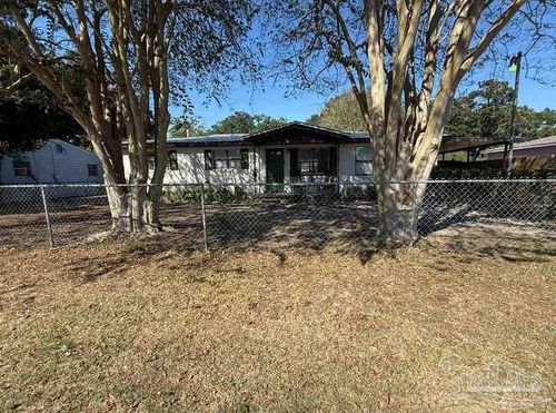 142 W Burgess Rd, Pensacola, FL, 32503-7111 | Card Image