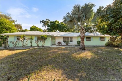 1201 Oak Ave, Fort Pierce, FL, 34982-6966 | Card Image