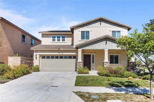 7065 Sweetleaf Dr, Fontana, CA, 92336-1868 | Card Image