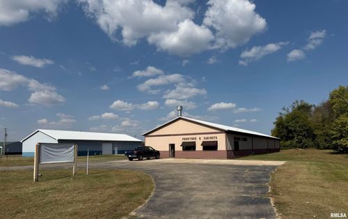 1225 22nd Ave, Fulton, IL, 61252-2104 | Card Image