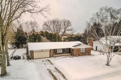 718 River St, Big Rapids, MI, 49307-2546 | Card Image