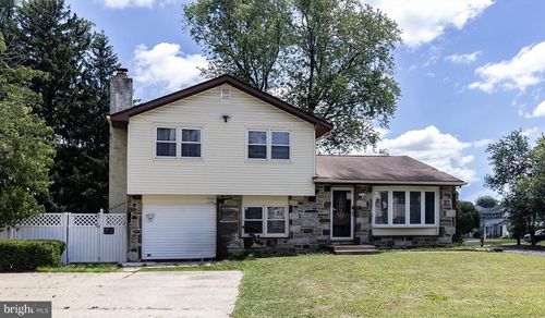 109 Surrey Rd, VOORHEES, NJ, 08043-1166 | Card Image