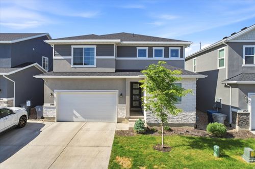 1540 W 220 N, Pleasant Grove, UT, 84062-3877 | Card Image