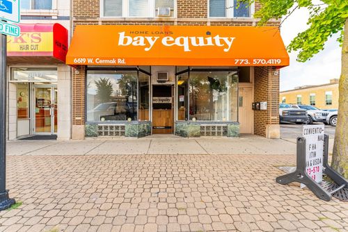 6619 Cermak Rd, Berwyn, IL, 60402-4600 | Card Image
