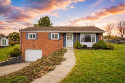 236 Locust Ave, Houston, PA, 15342-1009 | Card Image