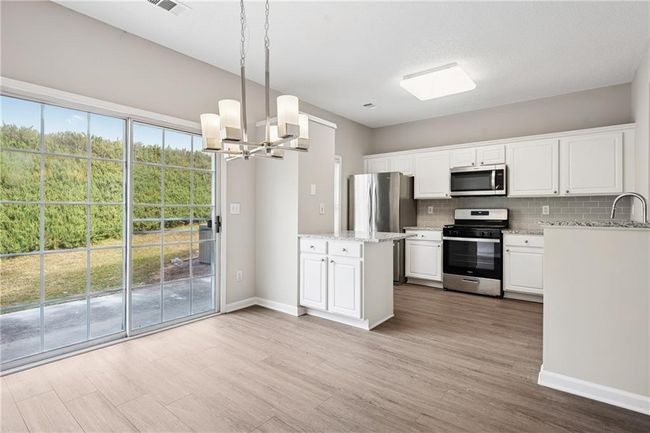 3742 Berkeley Xing, Townhouse with 2 bedrooms, 3 bathrooms and 2 parking in Duluth GA | Image 7