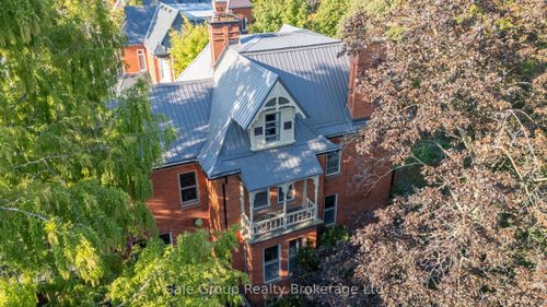 105 Vansittart Ave, Woodstock, ON, N4S6E5 | Card Image