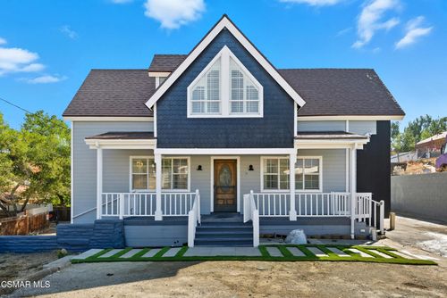 9240 Slater Ter, Chatsworth, CA, 91311-6410 | Card Image