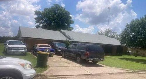 1410 Lorene Ln, Marlin, TX, 76661-9764 | Card Image