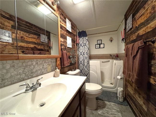 286 Sassafras Ridge Rd, House other with 5 bedrooms, 4 bathrooms and null parking in Arnoldsburg WV | Image 36