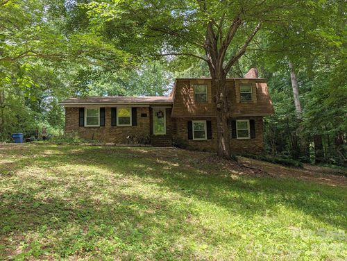 215 Swamp Fox Dr, Fort Mill, SC, 29715-6700 | Card Image