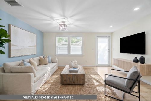 353 E Lakewood Road, West Palm Beach, FL, 33405 | Card Image