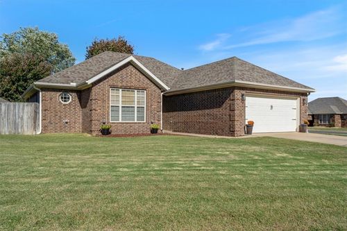 1300 Pinot Ave, Centerton, AR, 72719-9734 | Card Image