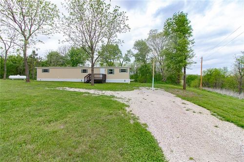 757 Sw 800th Rd, Holden, MO, 64040-8217 | Card Image