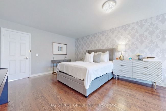 4 Elihof Dr, House attached with 4 bedrooms, 4 bathrooms and 3 parking in Vaughan ON | Image 14