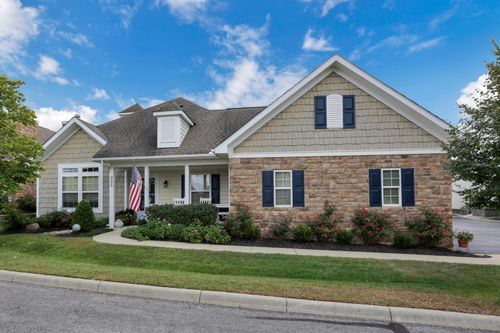 4526 Newport Loop E, Grove City, OH, 43123-8178 | Card Image