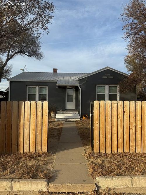 208 W 4th Avenue, Kit Carson, CO, 80825 | Card Image