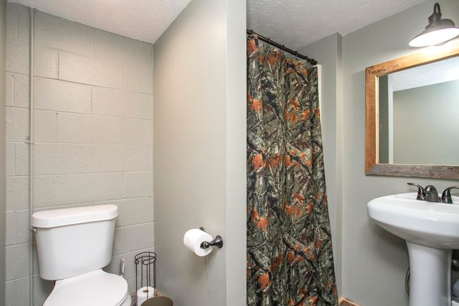 1043 Shelton Rd, House other with 4 bedrooms, 4 bathrooms and 2 parking in Charlotte TN | Image 41