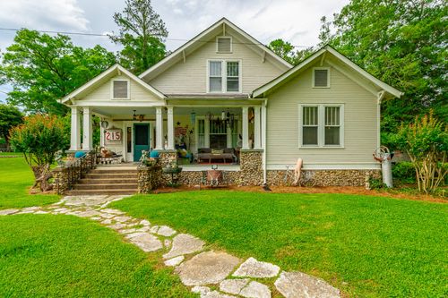 215 Gordon St, Chickamauga, GA, 30707-1412 | Card Image