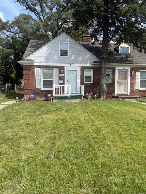 15808 Southfield Fwy, Detroit, MI, 48223-1362 | Card Image