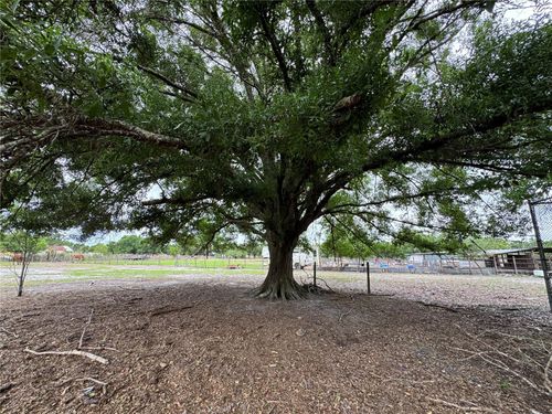 1804 Zipperer Rd, Bradenton, FL, 34212-9258 | Card Image