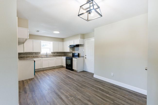 3716 38 Th St, House other with 4 bedrooms, 2 bathrooms and null parking in Lubbock TX | Image 17