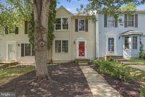 45 Ryan Ct, SHEPHERDSTOWN, WV, 25443-4306 | Card Image