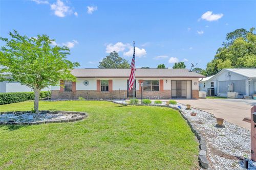 221 Grande Vista St, DEBARY, FL, 32713-3709 | Card Image