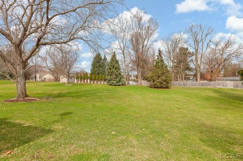 618 Nokomis St, Tecumseh, MI, 49286-1046 | Card Image