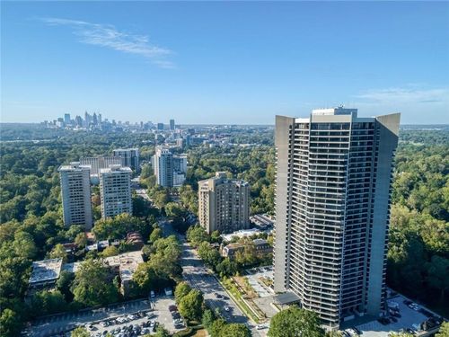 apt-39g-2660 Peachtree Rd Nw, Atlanta, GA, 30305-3683 | Card Image