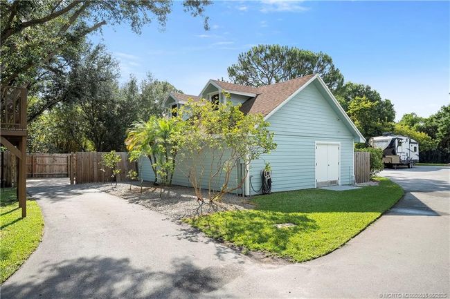 1850 Sw Hackman Ter, House other with 4 bedrooms, 4 bathrooms and 2 parking in Stuart FL | Image 66