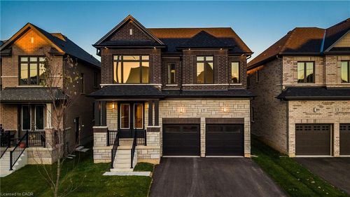 17 Mary Watson St, Ayr, ON, N0B1E0 | Card Image