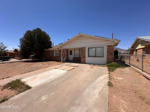 10081 Manitoba St, El Paso, TX, 79924-4134 | Card Image