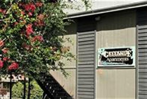 17-1555 Stacey St, Navasota, TX, 77868-2601 | Card Image