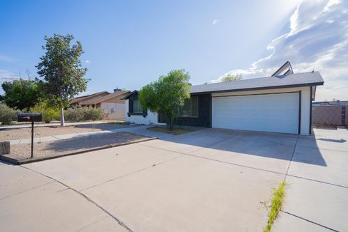 3142 N 78th Drive, Phoenix, AZ, 85033 | Card Image