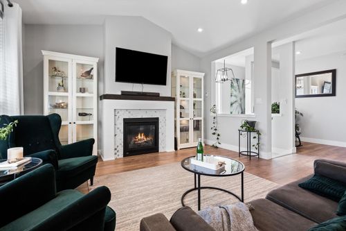 a-10494 Mcdonald Rd, Chilliwack, BC, V2P6L5 | Card Image