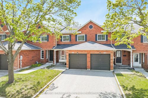 64-165 Kozlov St, Barrie, ON, L4N7M7 | Card Image