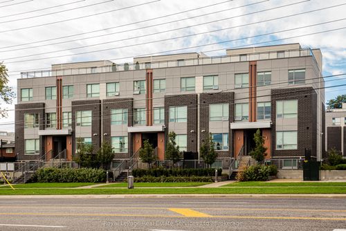 16-1238 Cawthra Rd, Mississauga, ON, L5G0B6 | Card Image