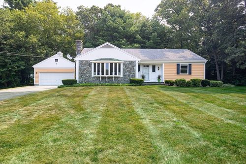 34 Tickle Rd, Westport, MA, 02790-4711 | Card Image
