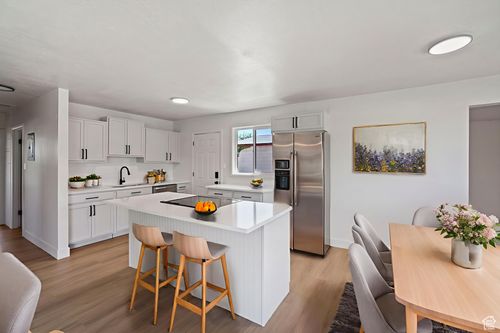 1118 N 1400 W, Salt Lake City, UT, 84116-1639 | Card Image