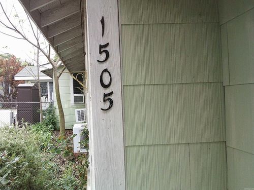 1505 7th St, Hot Springs, AR, 71913-4958 | Card Image