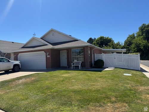 4015 Meadow Wood Dr, Riverdale, UT, 84405-2693 | Card Image