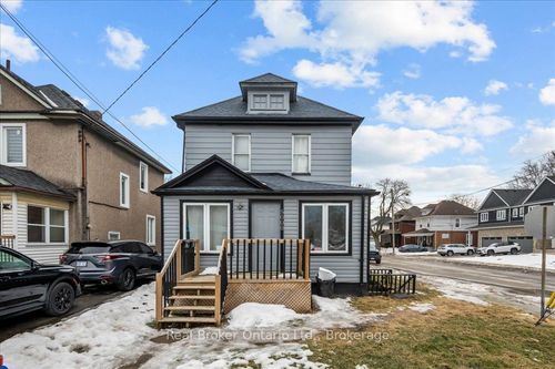 5000 Bridge St, Niagara Falls, ON, L2E2S5 | Card Image